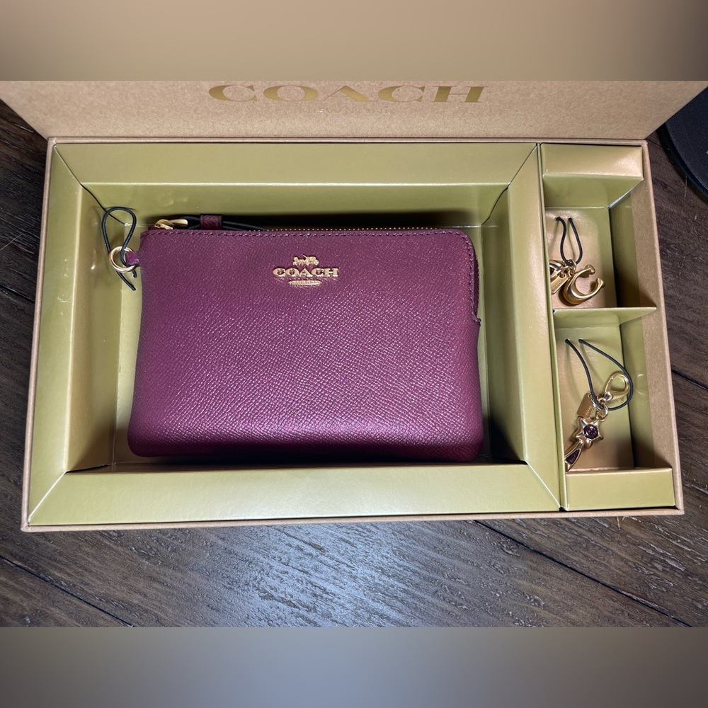 COACH Wristlet + Two Gold Charms in a Coach Gift Box, Black Cherry colour - Picture 6 of 7